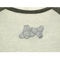 【参考商品】bebe's Baseball Tee　on the Wテトラの背守りアップリケ