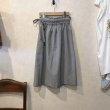 画像2: KEITA MARUYAMA　刺繍入りスカート　L.Gray size 1 （W68cm） (2)