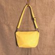 画像1: GUSCIO Italy  ショルダーバッグ　Yellow  (1)