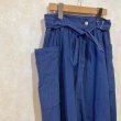 画像3: MARGARET HOWELL　コットンサイドポケットスカート　Navy size 2 （w73） (3)